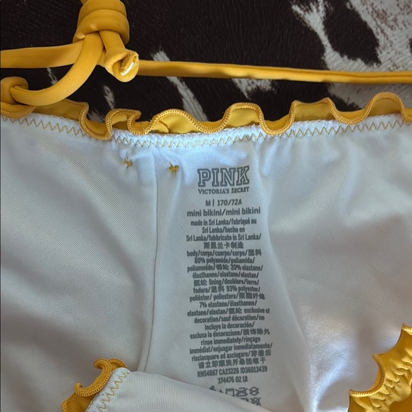 Yellow Ruffle trim Bikini Set - Picture 4 of 9